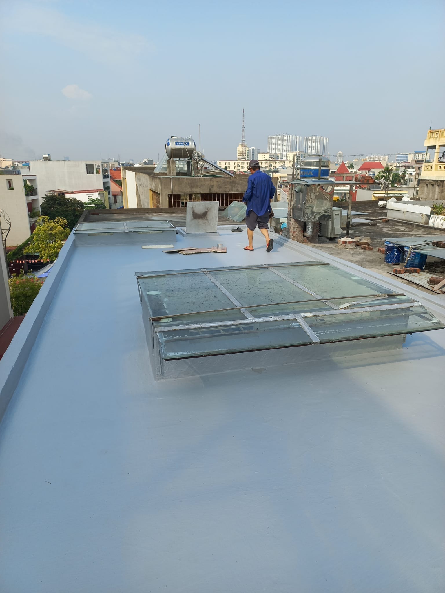 Thi công chống thấm sân thượng nhà phố tại Chương Mỹ chuẩn kỹ thuật