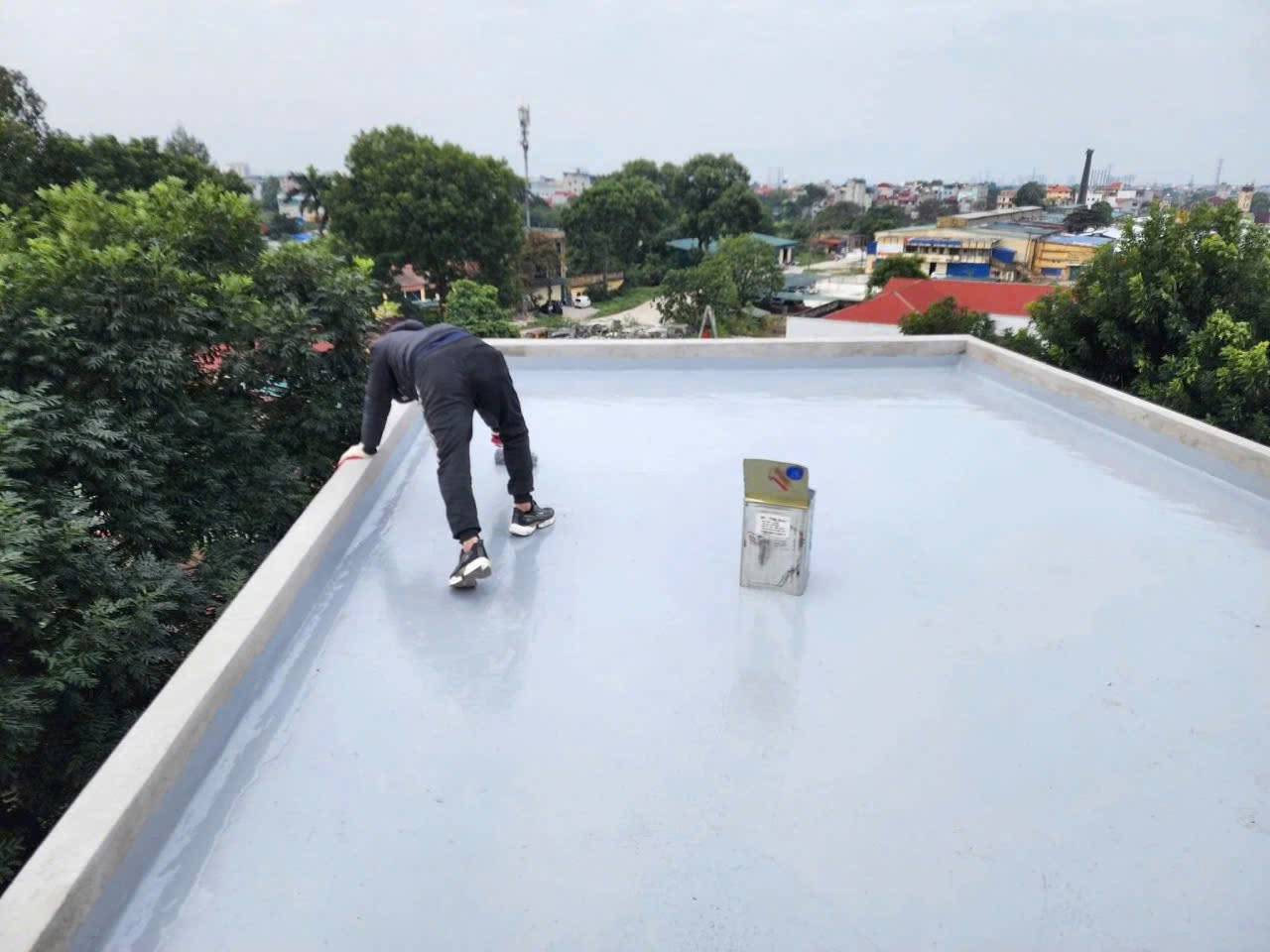 Xử lý thấm sàn bê tông tại Quận 3 bằng vật liệu chống thấm chĩnh hãng